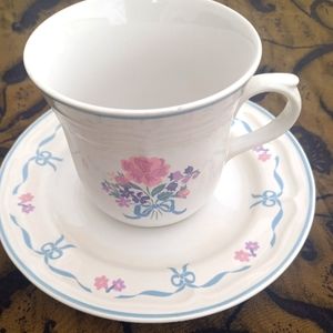 Newcore vintage pink and blue floral pattern stoneware